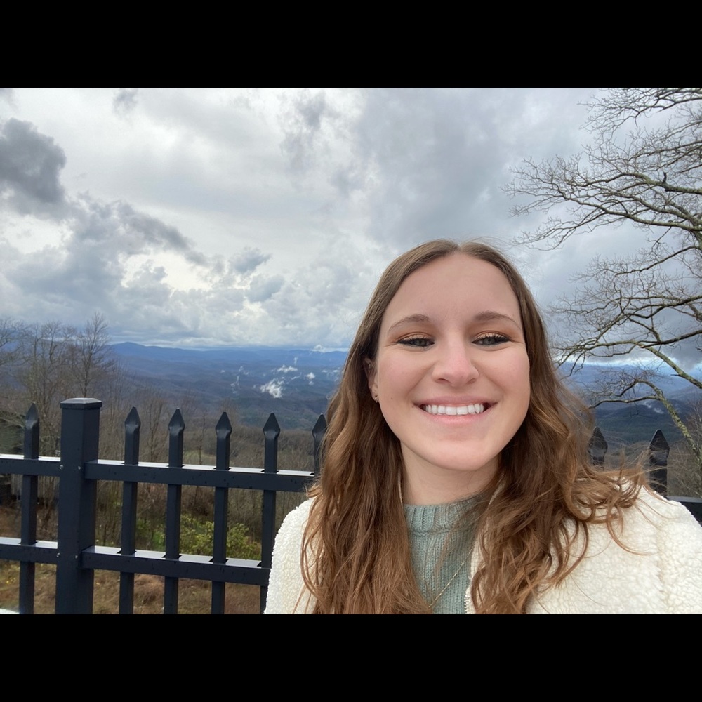 Meet your Posher, Marissa